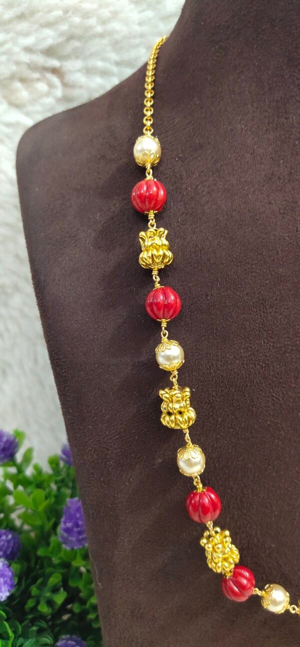 Hand made pumpkin shape coral chain with Kattutiga, swaroski pearls and antique beads