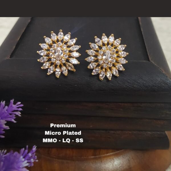 One gram gold earrings... One gram gold studs.. Earrings
