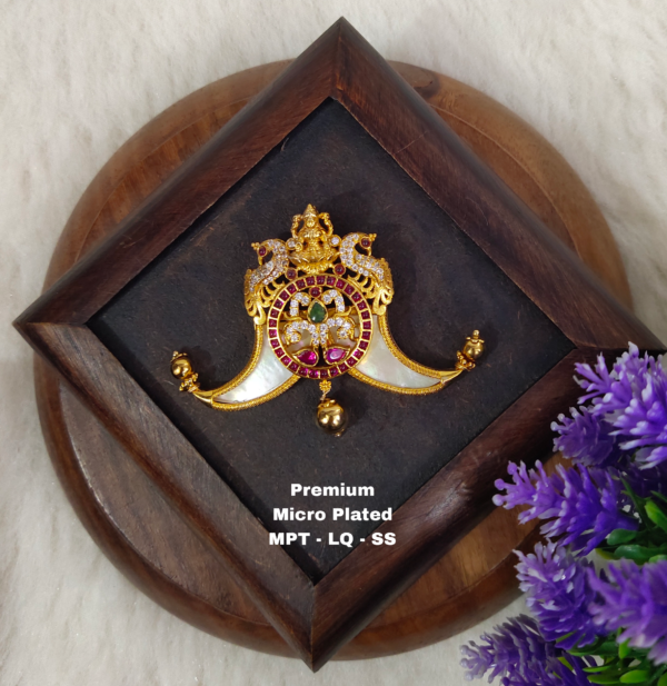 One gram gold Jewellery | One gram gold puligoru locket with God