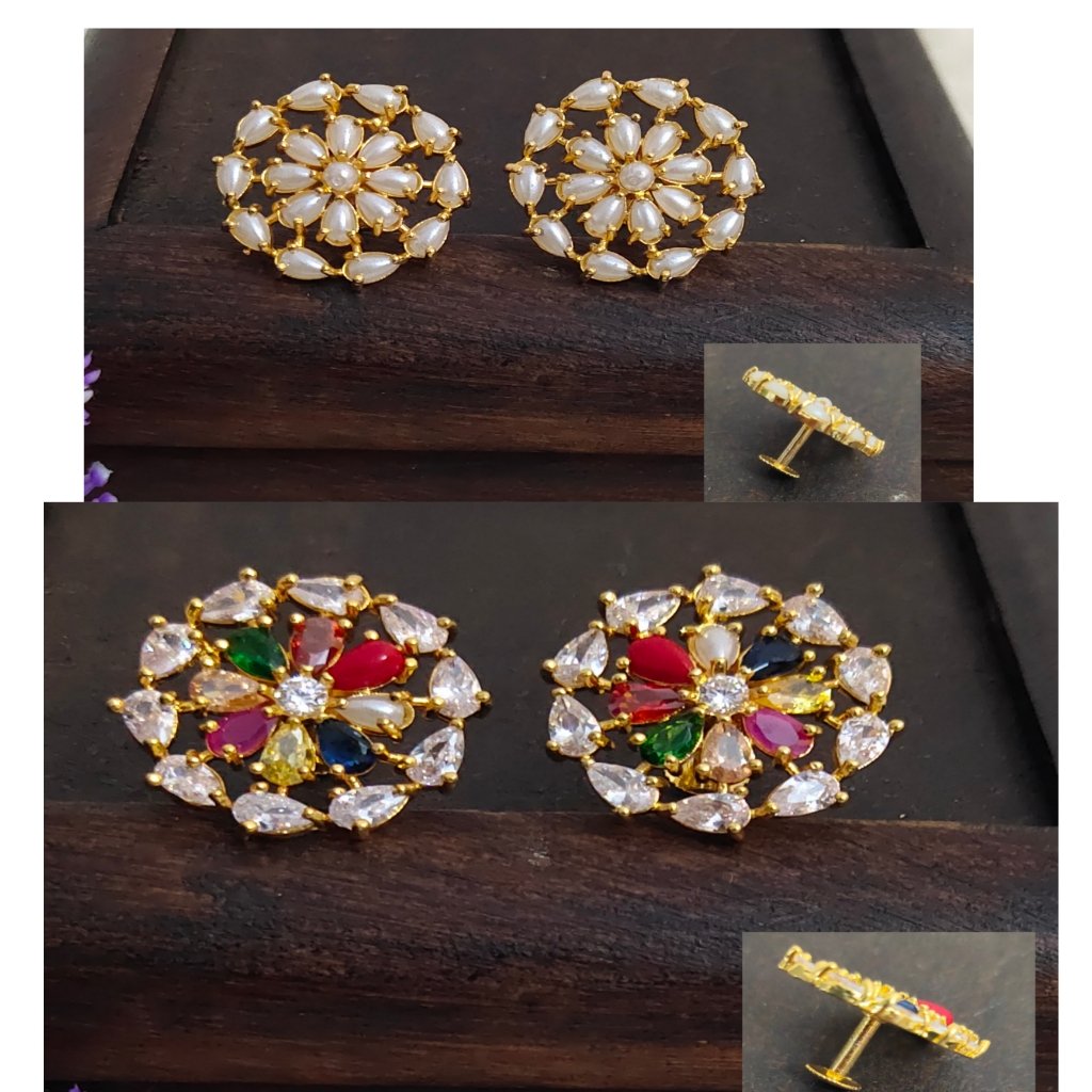 One gram gold earrings... One gram gold studs.. Earrings