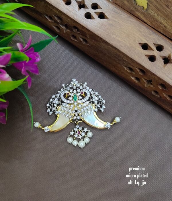 •	One gram gold Puligoru Lockets | One gram gold Lockets | Tiger nail Lockets