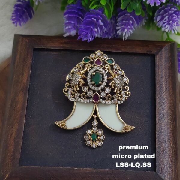 •	One gram gold Puligoru Lockets | One gram gold Lockets | Tiger nail Lockets