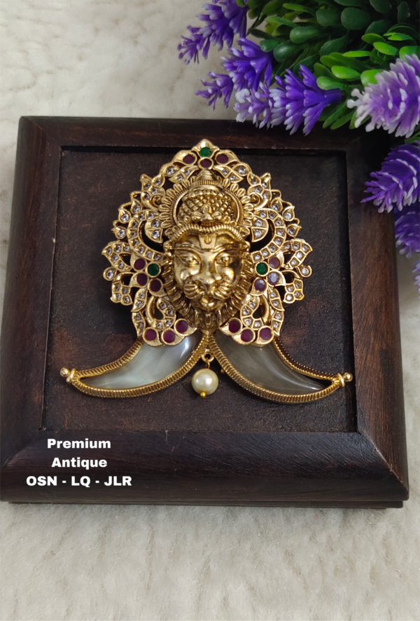 •	One gram gold Puligoru Lockets | One gram gold Lockets | Tiger nail Lockets